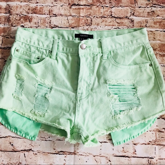 Forever 21 Pants - NWOT Forever 21 Distressed jean shorts Minty green